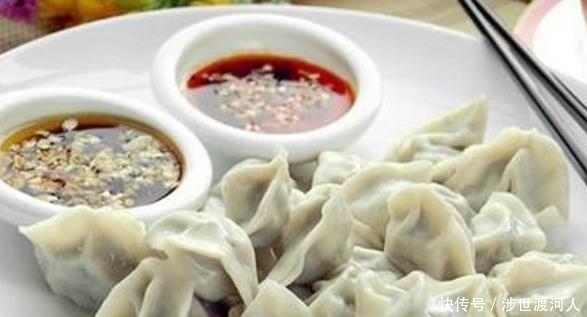 韭菜馅饺子,最好不要放两种调料,不仅不能调香还会变难吃