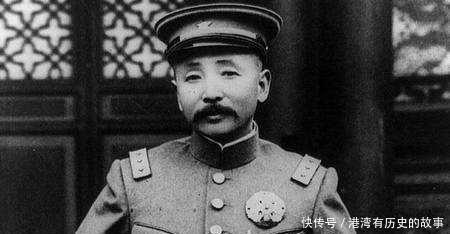 深夜|元帅深夜回府，被小兵用枪指着骂爹，张作霖让他做师长！