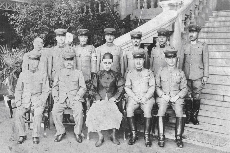 人说他|溥仪做“伪满皇帝”时的第一保镖,下场怎么样?