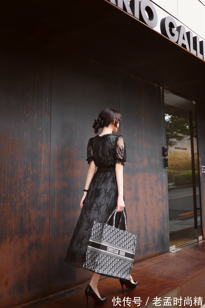 淑女|这条裙子也太仙了吧,无论年龄大小,都能展现出浪漫温柔的淑女感