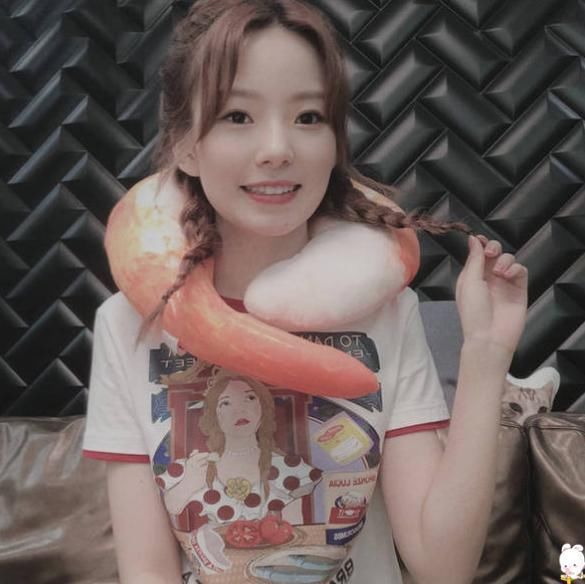 陈卓璇对成绩不满意,脱口而出一句话,没成想却触碰了宋茜“逆鳞”