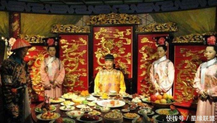 皇帝|清朝妃子侍寝有什么规矩?除了要用被子裹着外,此举动很羞辱人