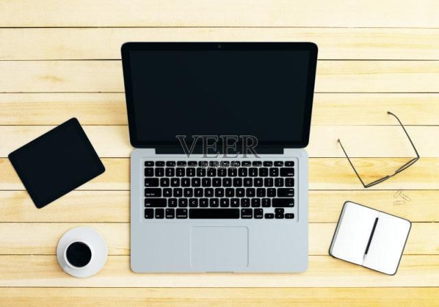 |搞笑配音:杰瑞鼠又遭汤姆猫欺负,这次他网购来神秘帮手