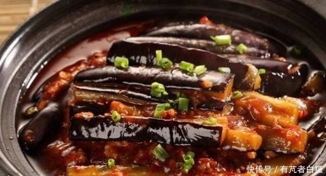炒茄子,不要切好直接下锅,不入味还吸油教你大厨做法,太香了