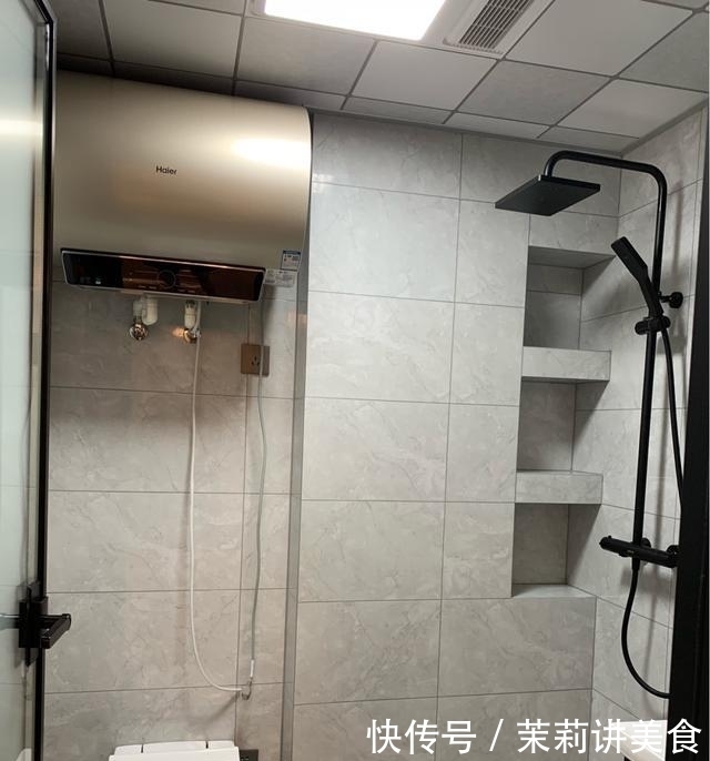 定制|新房装修完工，就差部分软装装饰，入户就被迷住了，宽敞又舒适