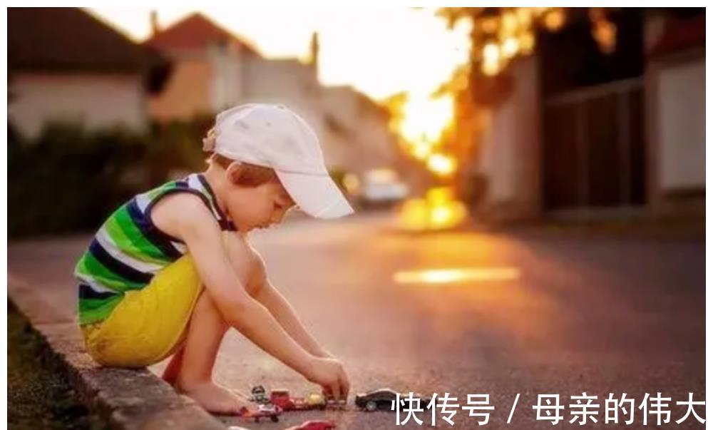 突触|“3岁看大”不是说说而已,3岁之前多接受以下刺激,促进大脑发