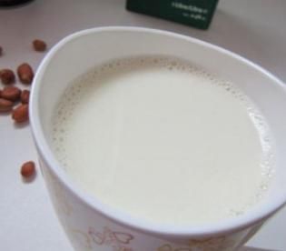 牛奶|肉汤米汤牛奶，月子里喝什么汤最好？看看月子中心的月子餐怎么吃