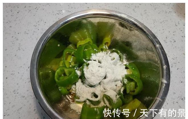 辣味|辣椒大量上市,试试这种做法,香而不腻,作为下酒菜再合适不过了
