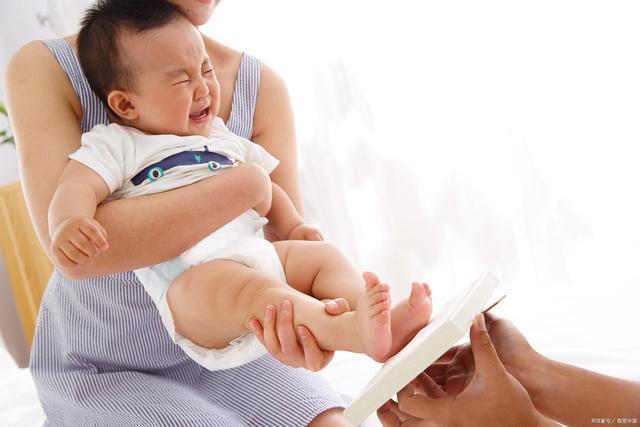 取名|爸爸为女儿取名“仁静”,看上去很文雅,可加上“姓”后闹出笑话