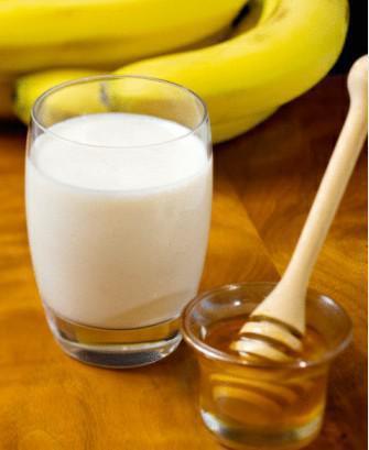 蜂蜜|失眠的人晚上要喝牛奶骗了大家30多年，什么数羊、喝蜂蜜都是胡扯