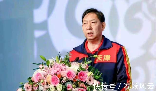 人选|中国女排主帅人选本月揭晓?郎平或已提前回国,王宝泉二次出山?