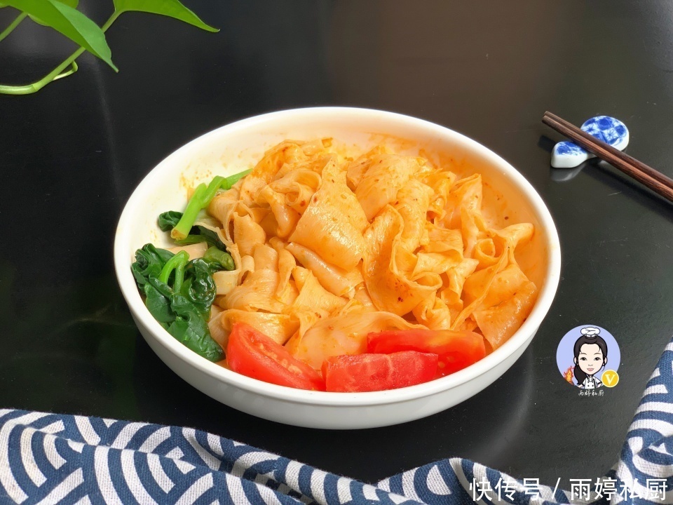 解馋|李佳琦薇娅推荐的5款零食，如果你还没吃过，建议尝尝，便宜解馋