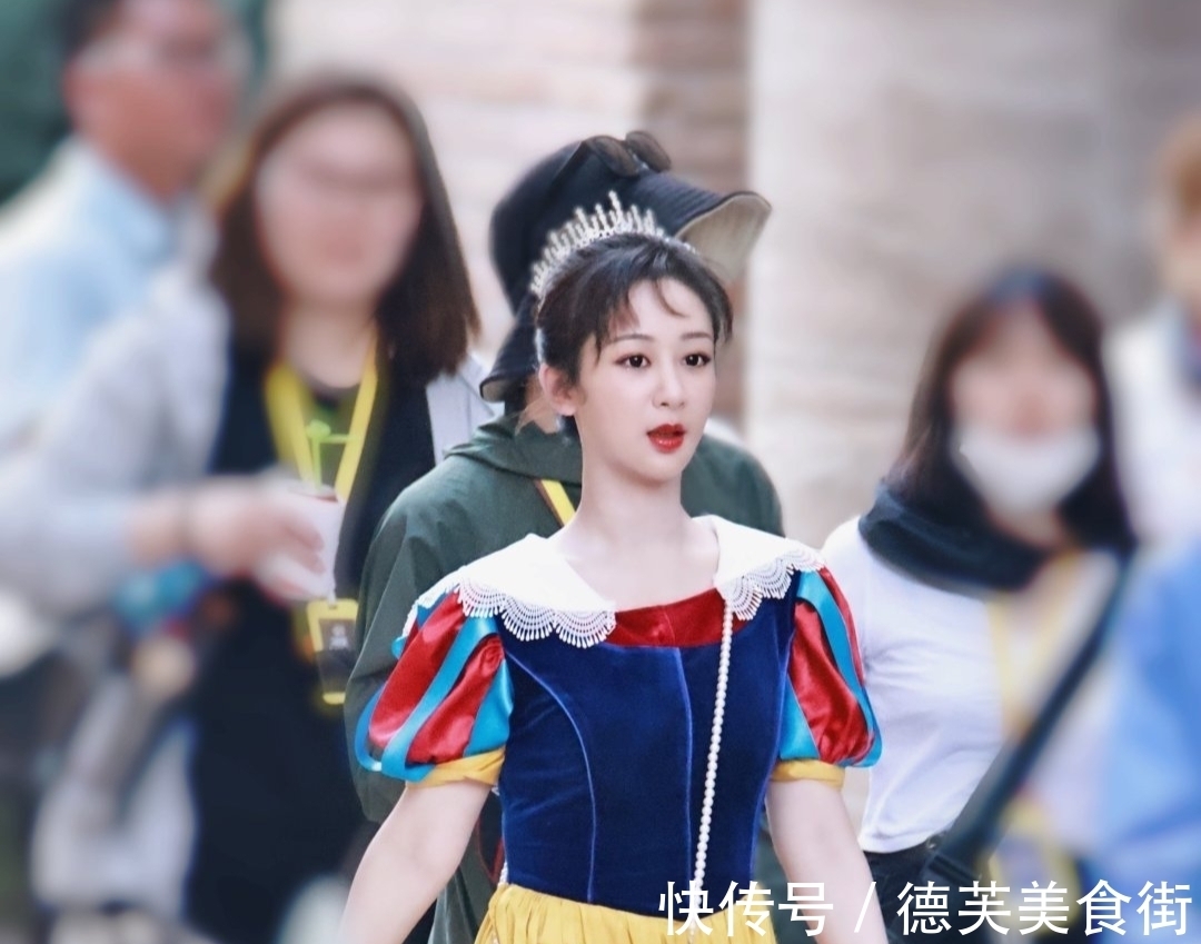 萌探探探案|楊紫缺席《萌探探探案》合照,黃子韜說(shuō)少了楊紫不完美