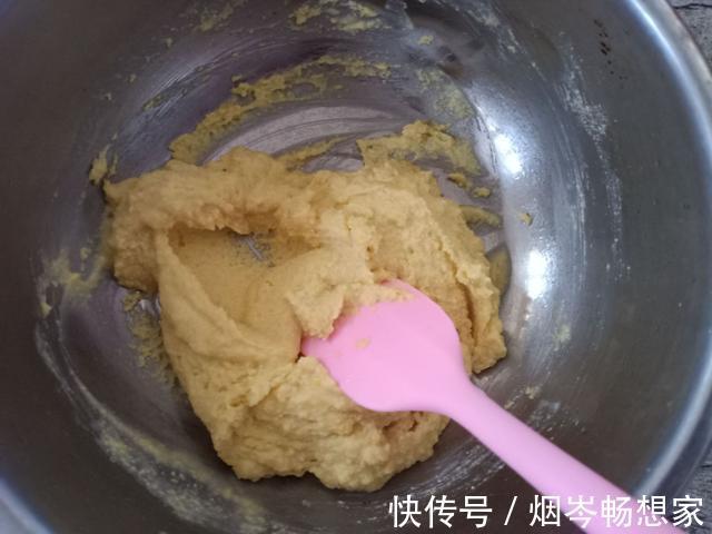 面糊|小米不光能熬粥,上锅一蒸,营养翻倍,特别适合老人孩子吃