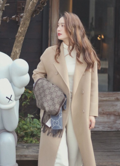 大衣|气质女人必穿“大衣”,让你轻松穿出女神范,看博主给你们示范