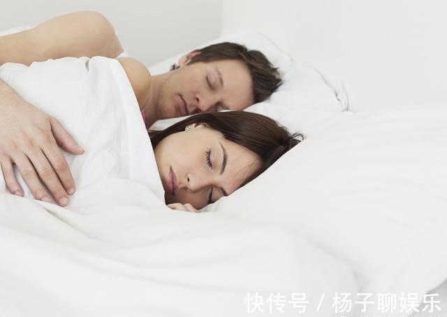 俩人|夫妻俩人，多长时间过一次比较好这些小知识，了解一下