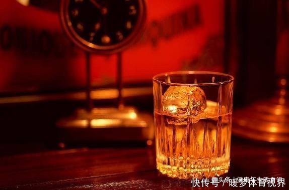 症状|喝酒的人注意:出现这3个症状,马上戒酒!你的身体已经负重前行