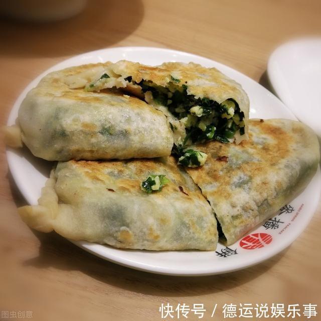 薄皮|韭菜盒子的家常做法，牢记3个步骤，韭菜不出水，薄皮馅多