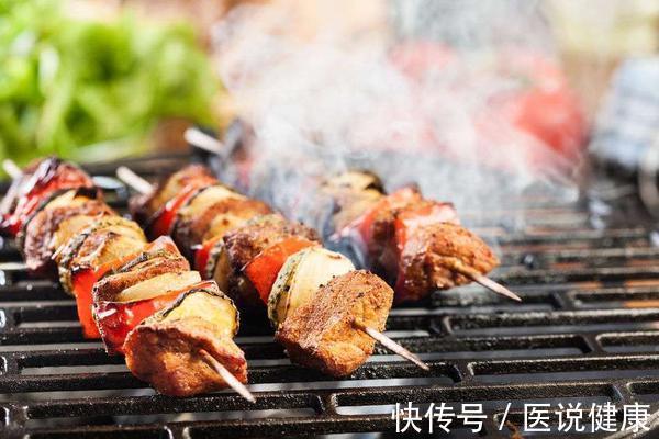 行为|医生告诫:这4个行为,或助长癌细胞的发展,趁早远离,别忽视