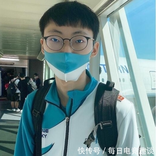 琉斯|牛宝飘了?夺冠后大玩厄斐琉斯,有步theshy后尘的先兆