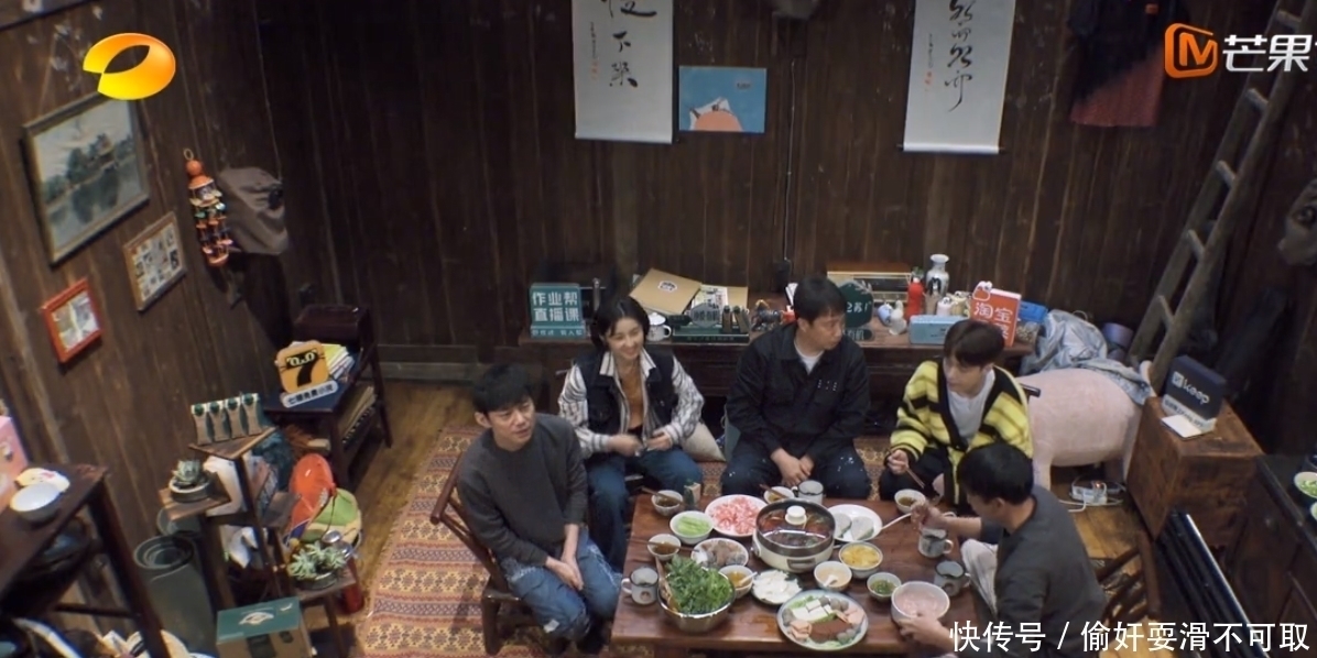 本行|张艺兴录综艺不忘老本行,深夜爬窗练舞,黄磊何炅看了直心疼