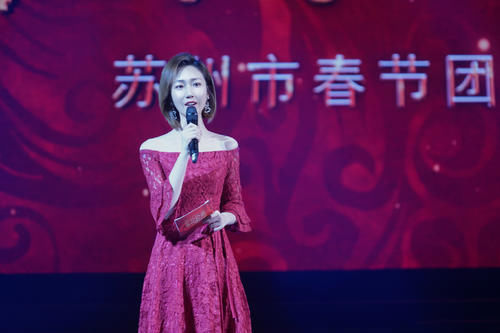 主持人大賽選手尹頌簽約央視，賽道亞軍王嘉寧簽約只是時間問題