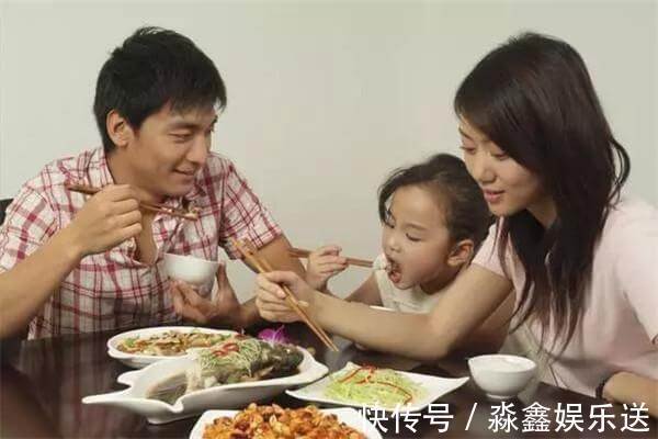 责任感|毁掉孩子幸福的第一杀手,不是离婚和打骂,而是回家后的这个行为