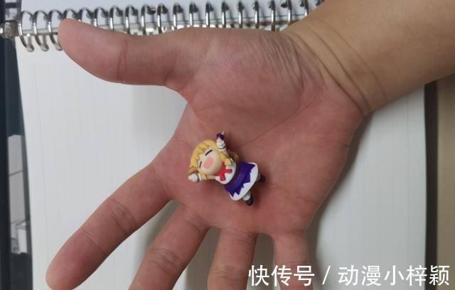 钻石|日本动漫太扯淡,徒手把碳捏成钻石,网友们纷纷玩起了梗