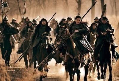 华雄|董卓手下大将如何排名,吕布是第一吗,华雄排第几