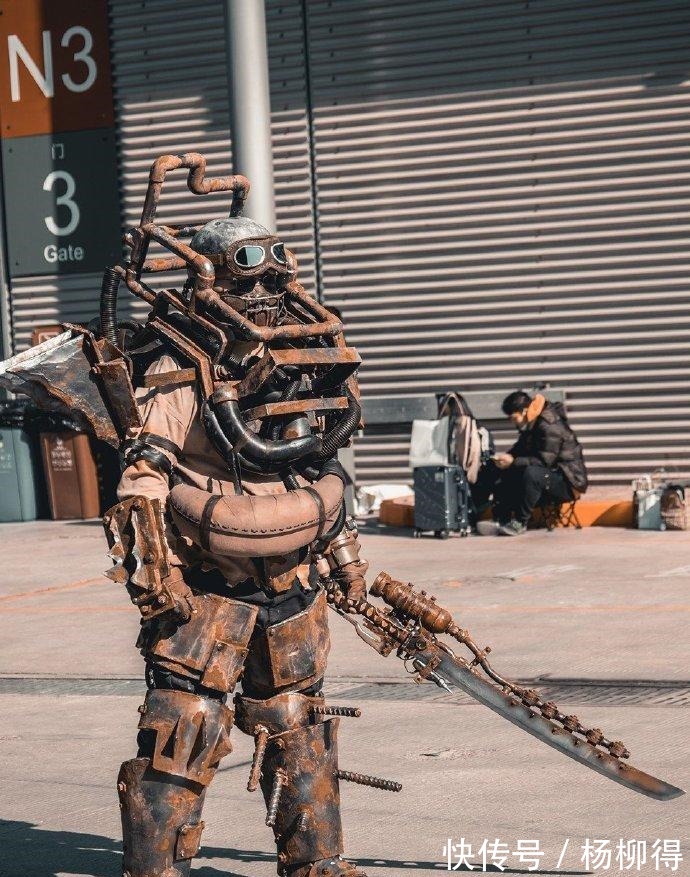 辐射4|CP27漫展中的神级cos,《电锯人》超炫酷,五条悟像从漫画中走出