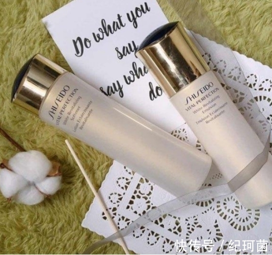 保湿|45岁抗衰老的护肤品哪个好