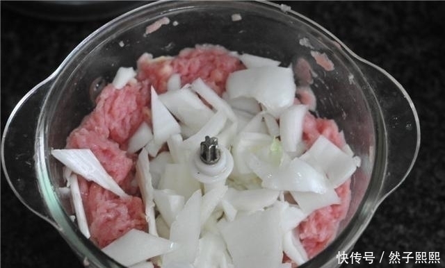 饺子|饺子馅巧做法，立刻好吃10倍，锁水提鲜，大厨不会告诉你