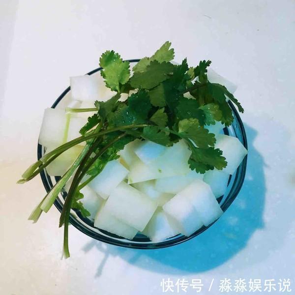  中大火|冬瓜和这菜是天生一对，多给孩子吃，清热降火又补钙，比喝牛奶好