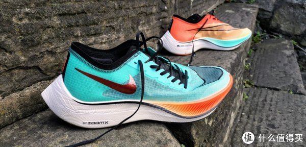 外国 抛开品牌只看产品,国产跑鞋和外国跑鞋的差距到底有多大?