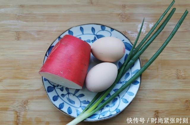萝卜加2个鸡蛋,煮出来的汤竟如此鲜美,天冷喝,暖身暖胃还低脂