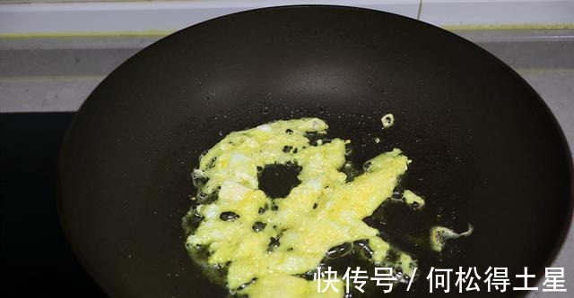 鸡蛋南瓜饺子素馅饺子,鲜香美味,营养健康还好吃!