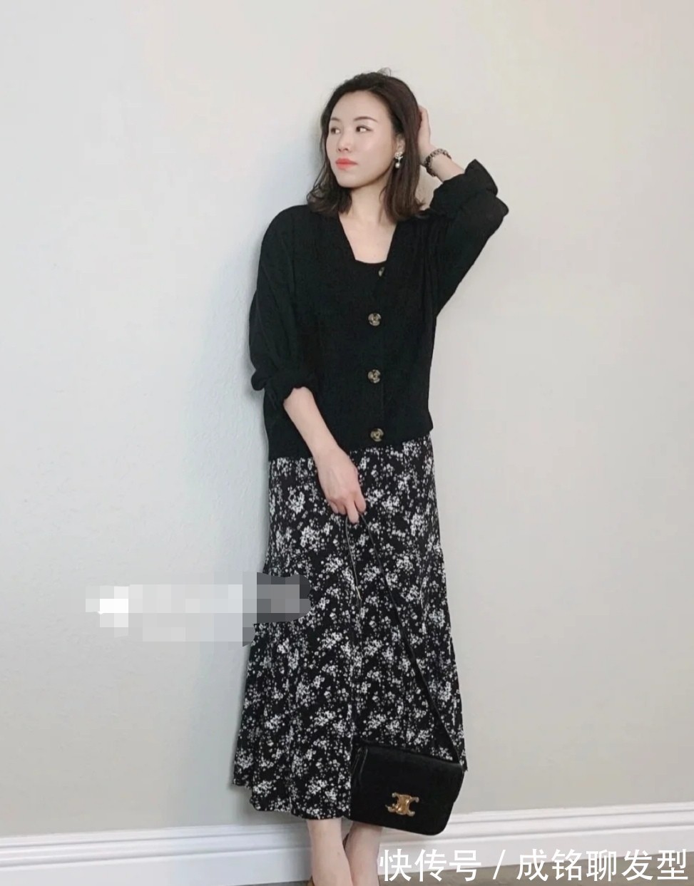 简约|秋季火了一种穿法叫:简约高级感,四十岁以上的女人照着穿就对了