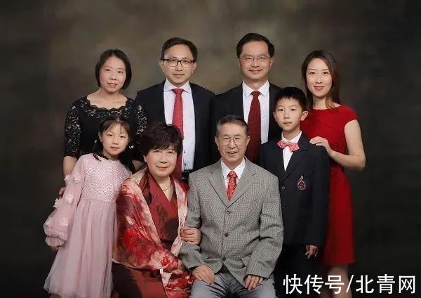 会诊|沪上这一家4代11人从医，聚餐像全科会诊！网友：还缺亲戚不？