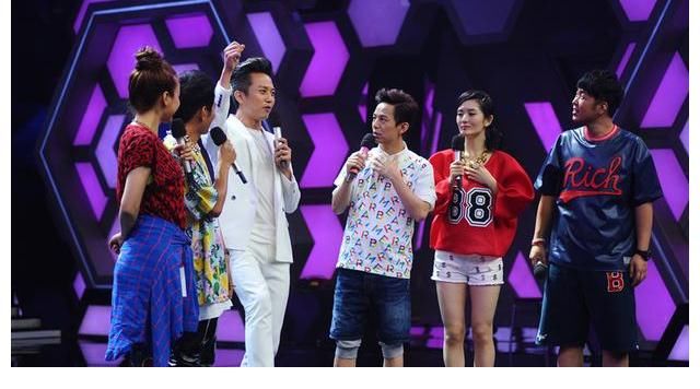 易烊千璽|《快樂大本營》因升級停播，何炅謝娜合作新綜藝，易烊千璽待定