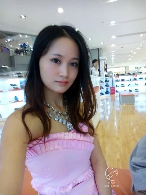 蕾丝|素人改造:从“艳俗感”到“气质女神”,一个川妹子的变化史