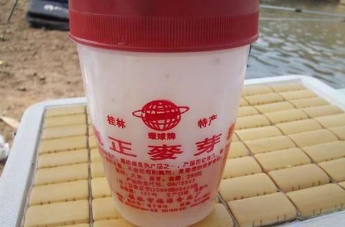 老师傅告诉我用“麦芽糖粘小米钓法”，野钓的鱼获就是不一样