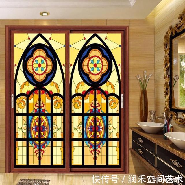 现代|让巴黎圣母院的美再次绽放——彩绘玻璃在现代常见的3种应用!