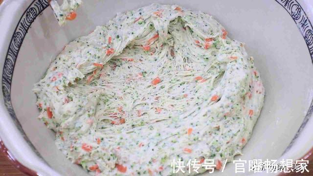 面团|馒头创新做法,不用揉面,搅一搅直接上锅蒸,做出的馒头暄软好吃