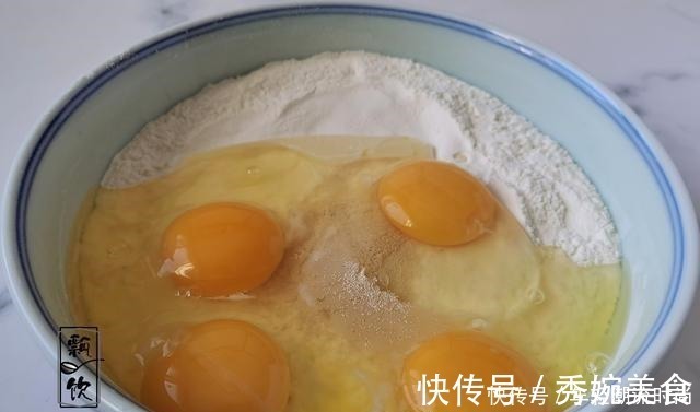 做烧饼别用水,这做法,皮酥里软,喷香,空口能吃撑,比面包都香