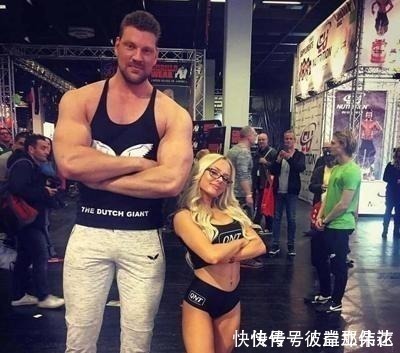 萝莉|荷兰巨兽健美界的第一身高, 谁和他同框总是有一种压迫感！