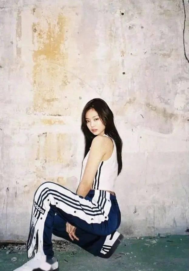 今夏最受欢迎的5条裤子长这样,显瘦又显气质