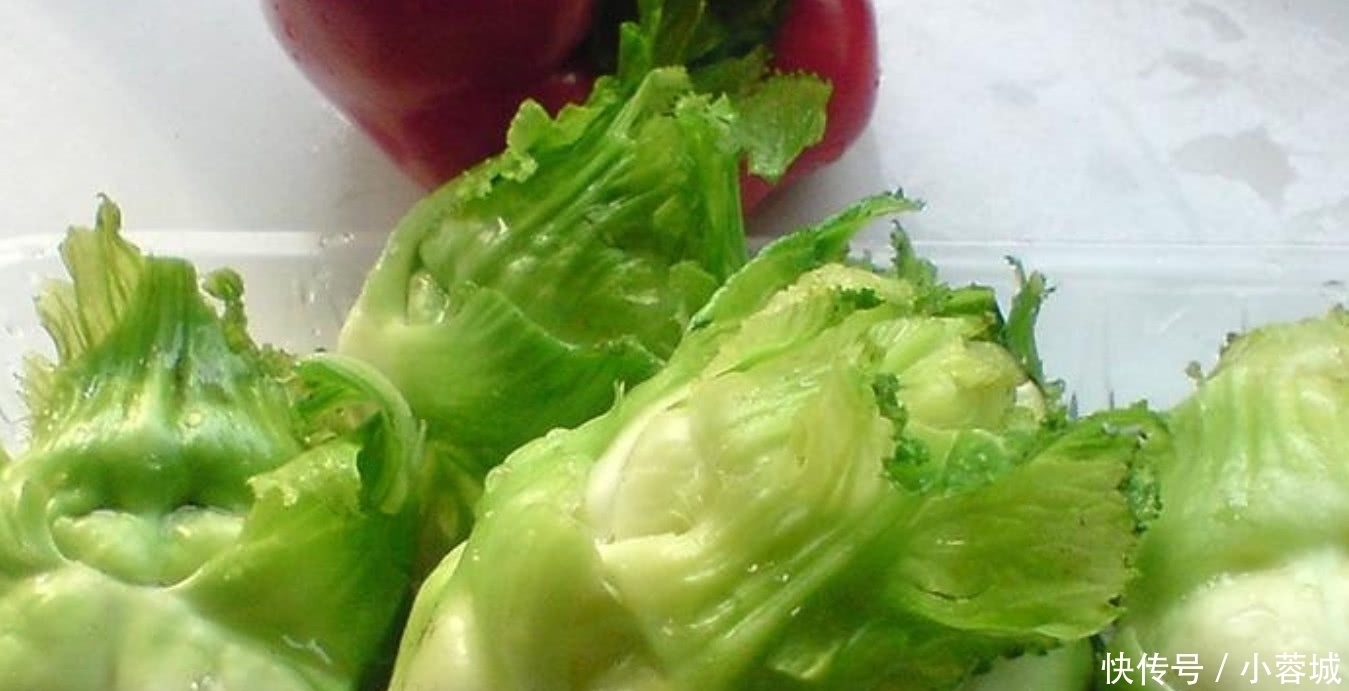 女生可以多尝一尝这道菜,刮油减脂,美白补水的养生蔬菜