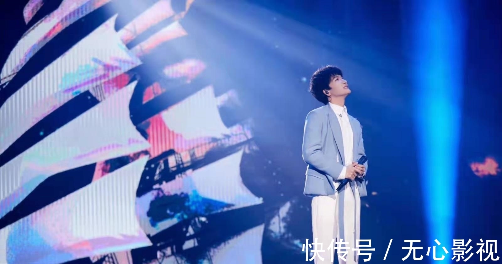 双十一狂欢晚会众星云集,易烊千玺造型流浪歌王,张杰新歌百听不腻