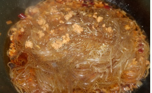 这道菜大人小孩都爱吃,我家每周吃一次,每次做一大碗,全吃光!