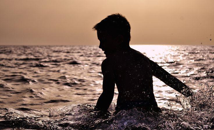 自卑|为什么你的孩子对什么都没兴趣,却对手机游戏上瘾